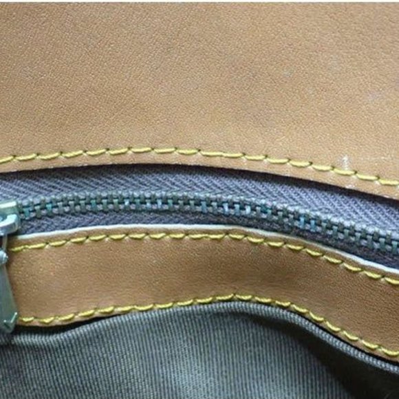 Louis Vuitton Monogram Bucket GM USA Vintage Tote Bag - Picture 6 of 16